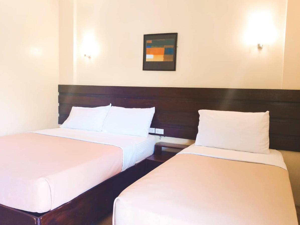 Marzon Hotel 칼리보 외부 사진